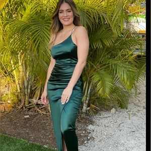 Beautiful emerald dress. One strap with slit